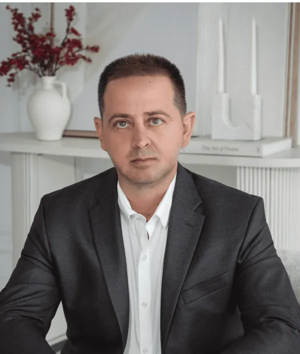 Luis Fernández — Vicepresidente de LMO Services International Corp